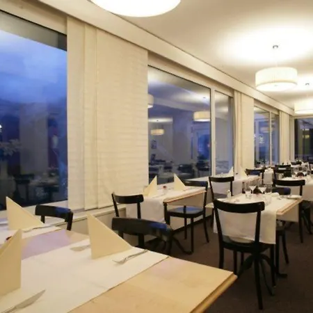 Sorell Asora 아로사